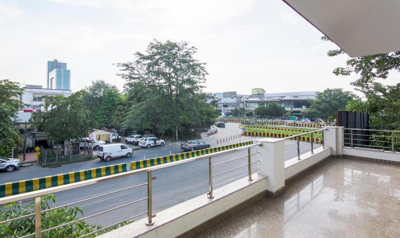 Treebo Swastika Premium Hotell Noida Exteriör bild